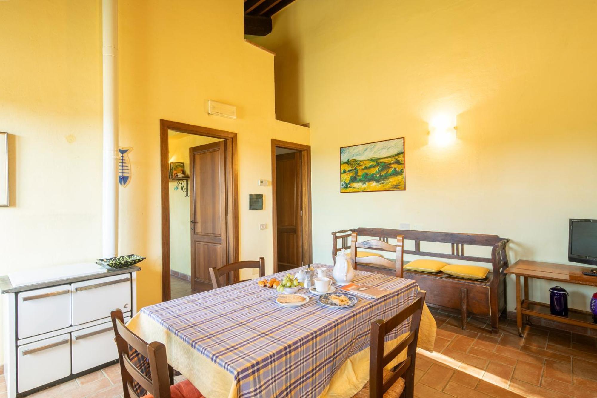 Agriturismo Fattoria Di Statiano Pomarance Luaran gambar